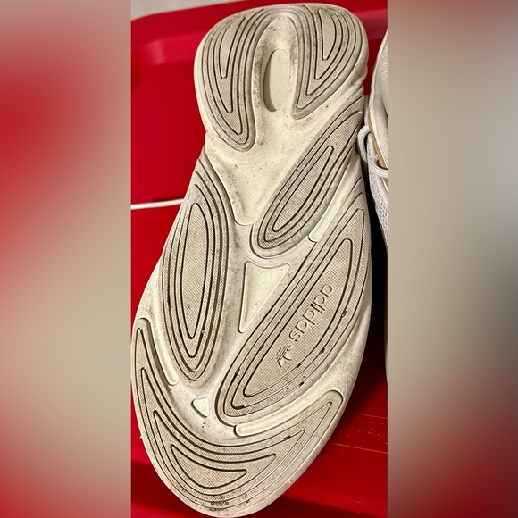 Adidas Ozelia sneaker - Picture 5 of 5